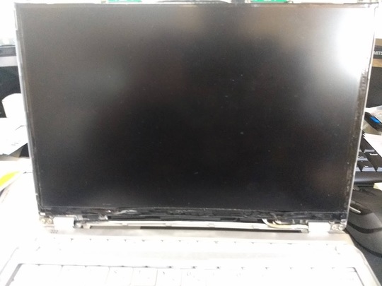 Panasonic Let'sNote CF-SZ6 液晶パネル交換｜パソコン修理山口