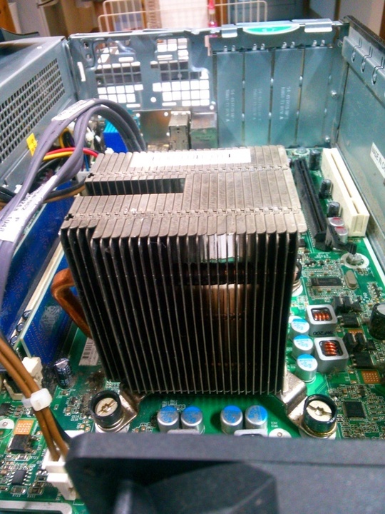 CPUクーラー清掃後｜パソコン修理山口