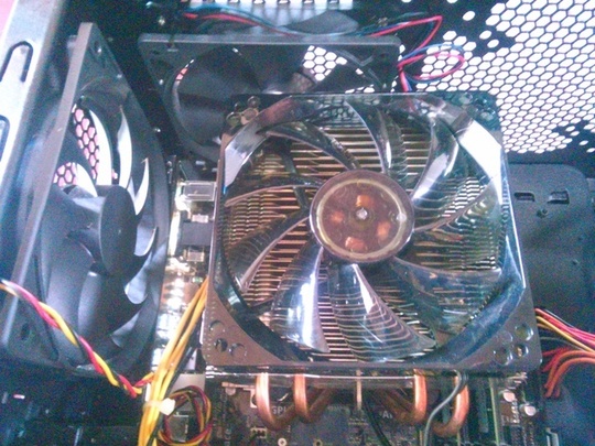 内部状況｜清掃前｜パソコン修理山口