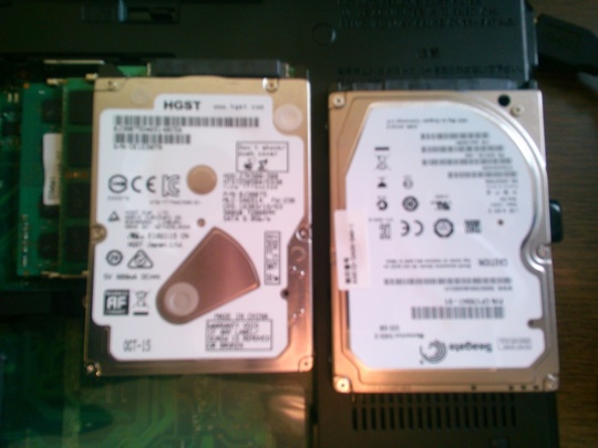 HDD不良交換｜交換前・交換用HDD｜パソコン修理山口